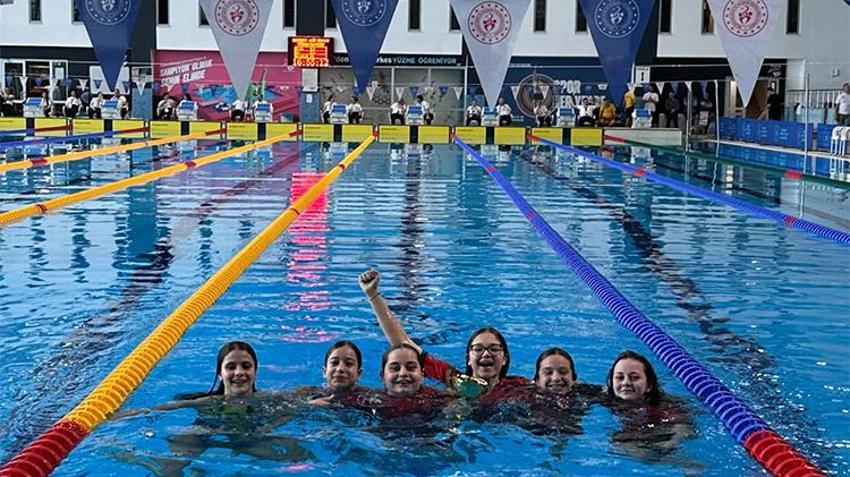 Bursa'nın gururu! Türkiye şampiyonu oldular