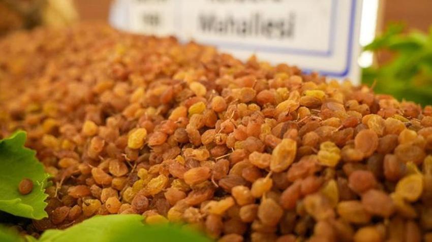 Dünyanın gözü bu üründe! 50 bin aile geçimini sağlıyor, Manisa'dan ihraç ediliyor
