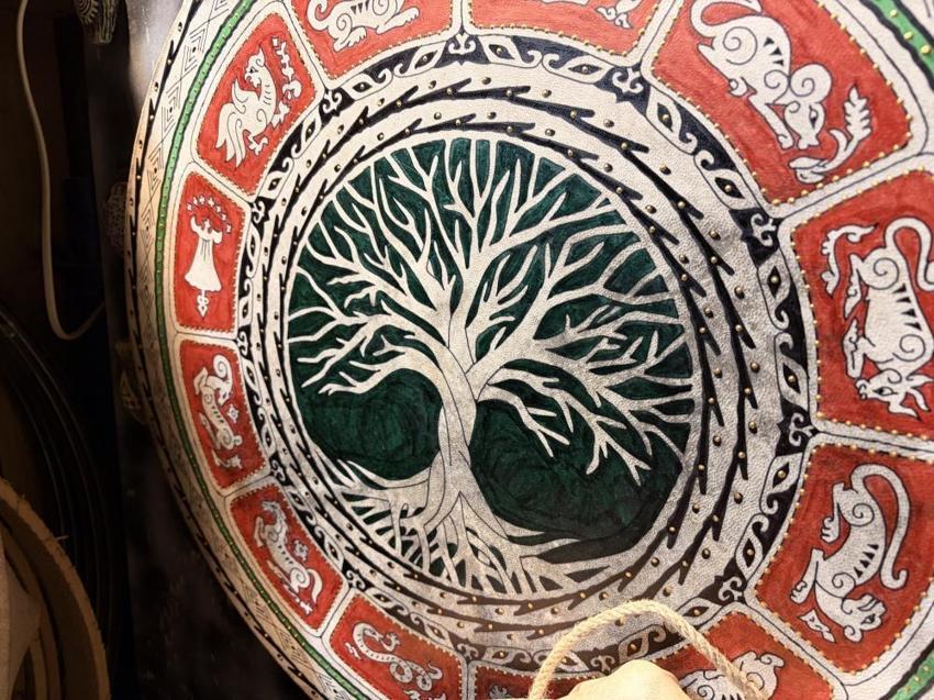 Kayseri'de ailesinden gördü, 50 yıldır hayvan derisine yapıyor!