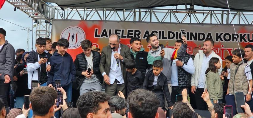 Muş Korkut'ta 8. Lale Festivali renkli görüntülerle gerçekleştirildi