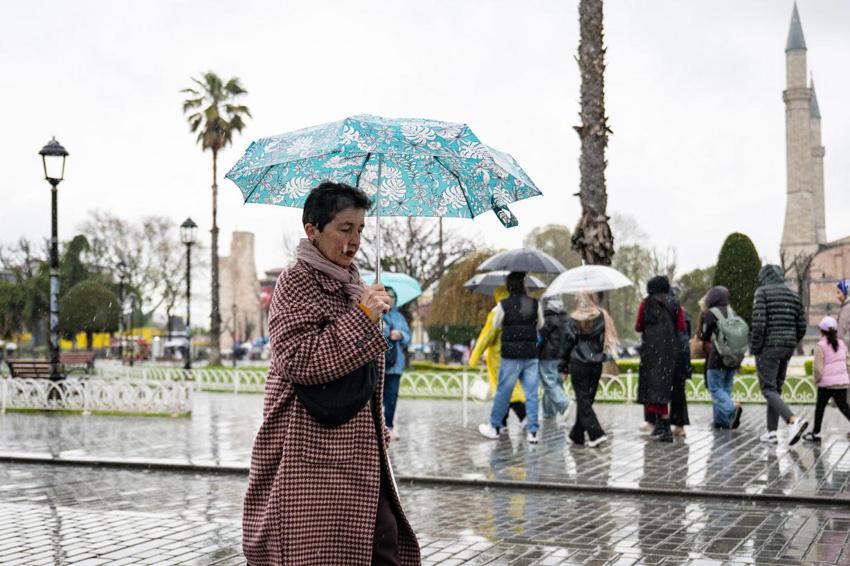 Yaza hazırlanırken kış geri geldi! Meteoroloji son raporu açıkladı: Sıcaklıklar 10 derece birden düşecek 41 ilde kar ve sağanak etkili olacak