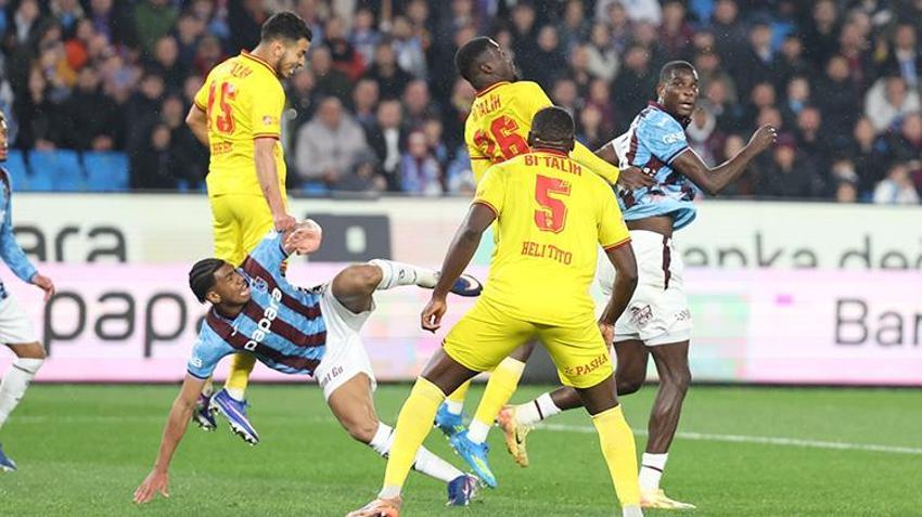 Trabzonspor’un galibiyet hasreti 4 maça çıktı! Zirve ile bağı koptu