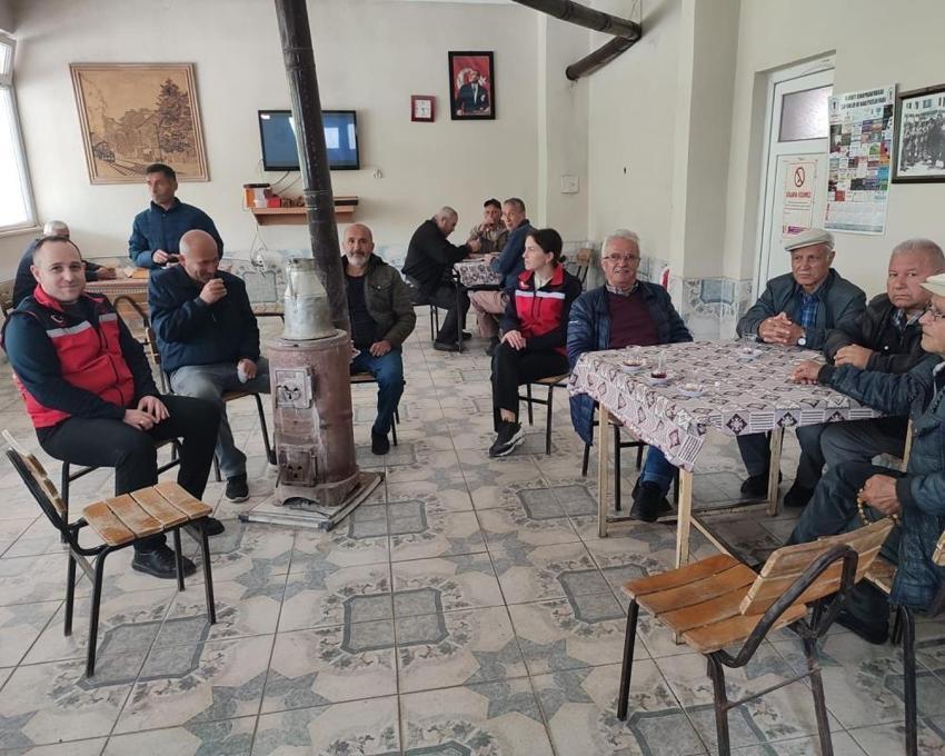 Buğdayın düşmanına geçit yok! Uşak'ta teknik ekipler tarlalarda: Erken müdahale hayat kurtarıyor!