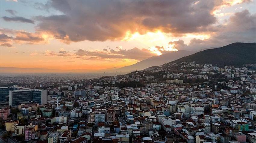Kiralarda düşüş bekleyenlere kötü haber! Konut piyasası sertleşiyor, Bursa'da kiracı olmak daha da zorlaşıyor