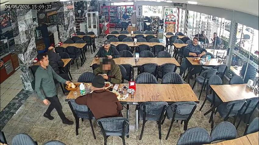 Başakşehir'de pes dedirten olay: Hesabı ödemeden kaçtılar; bitiremediği ayranı da yanlarında götürdüler
