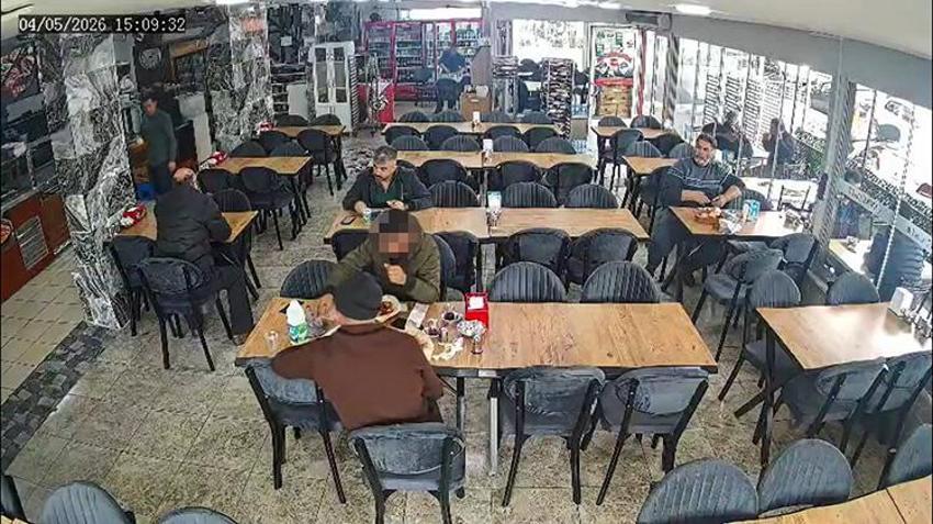 Başakşehir'de pes dedirten olay: Hesabı ödemeden kaçtılar; bitiremediği ayranı da yanlarında götürdüler