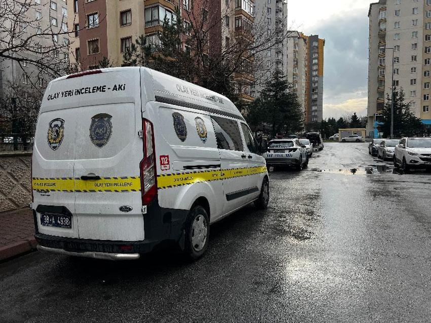 Oturduğu apartmanda bina görevlisinin eşini öldüren sanığa müebbet hapis istemi