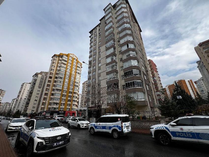 Oturduğu apartmanda bina görevlisinin eşini öldüren sanığa müebbet hapis istemi