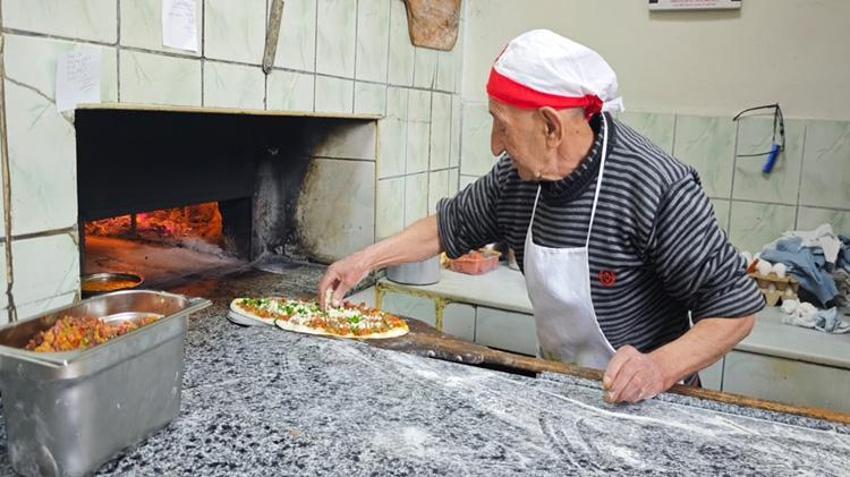 Yeni usta yetişmiyor ama onlar vazgeçmiyor: Artvin’de aynı tezgahta 3 kuşak bir arada