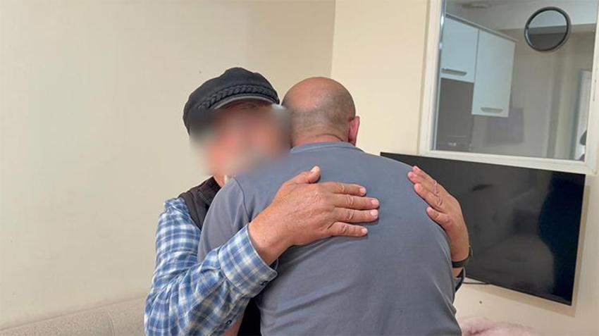 IBAN numaralarını arkadaşıyla paylaştı, hayatı karardı! 20 suç dosyası açıldı, 71 yaşındaki babasıyla aynı koğuşta yattı
