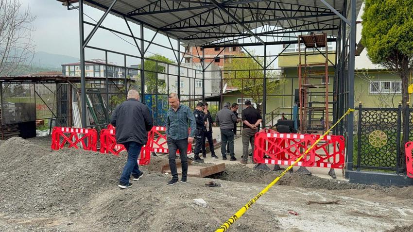 'Kazığımı niye aldın' tartışması silahlı kavgaya dönüştü: 1'i ağır 4 kişi yaralandı