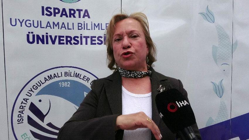 Isparta'da üretilen balıklar öğrencilere ücretsiz dağıtıldı