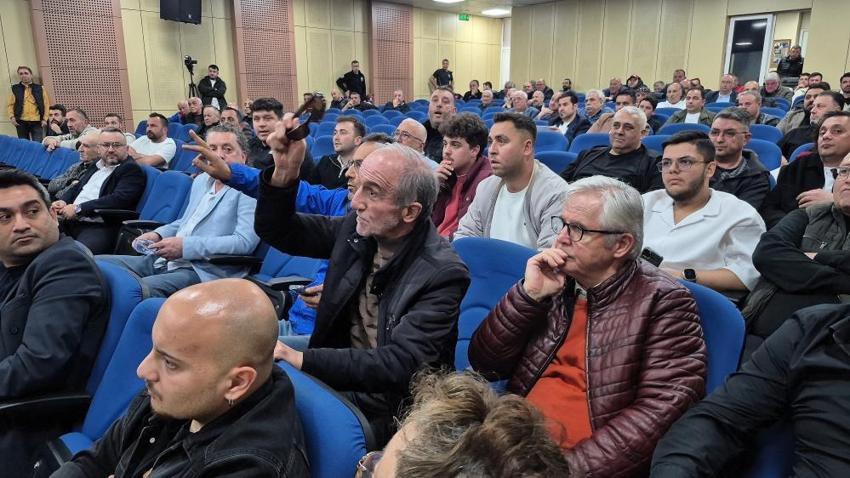 91 yıllık kulüp küme düşünce olay çıktı! Polis devreye girdi