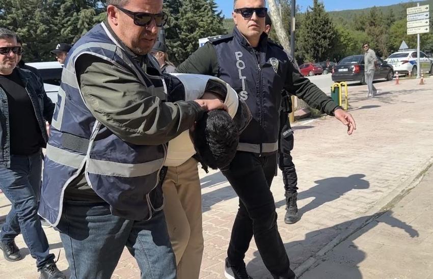 Kübra'yı vahşice hayattan koparanlar, sosyal medya hesabına girip yaşıyor süsü vermiş