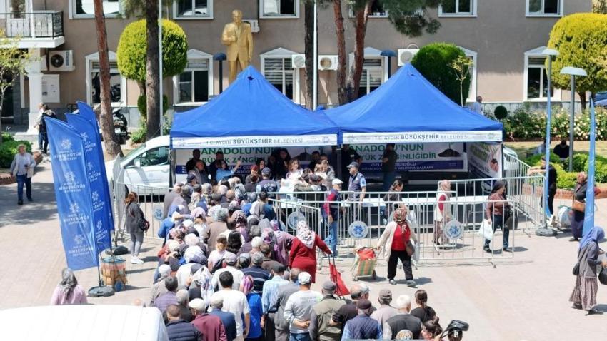 Aydın'da ata tohumu binlerce fide toprakla buluşmaya hazırlanıyor: Belediye harekete geçti, ücretsiz dağıtmaya başladı