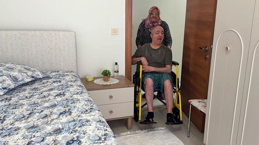 Erzurum'un vefalı annesi Anneler Günü hediyesini hayırseverden aldı: 'Çok şükür yıllar sonra güneşe kavuştuk'