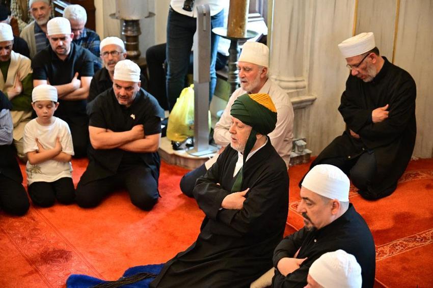 Yıldırım'da 600 yıllık Erguvan Bayramı geleneği yaşatılıyor