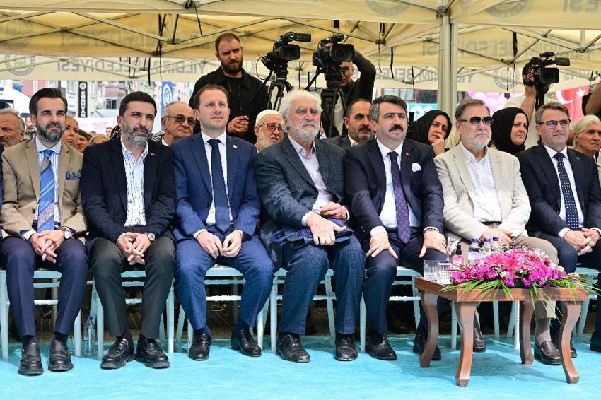 Yıldırım'da 600 yıllık Erguvan Bayramı geleneği yaşatılıyor