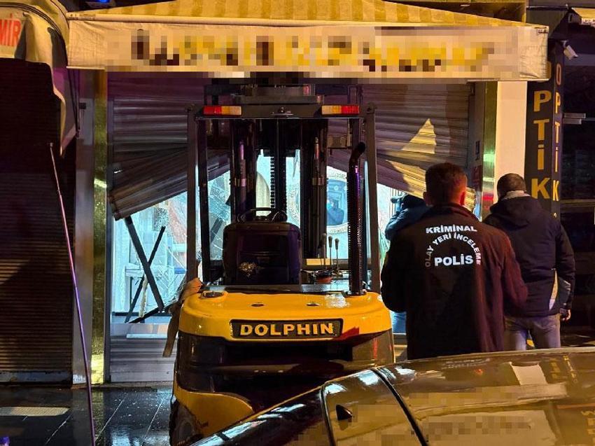 Forklifle kuyumcudan altınları çalıp eşekle kaçan sanığa 9 yıl 7 ay hapis cezası