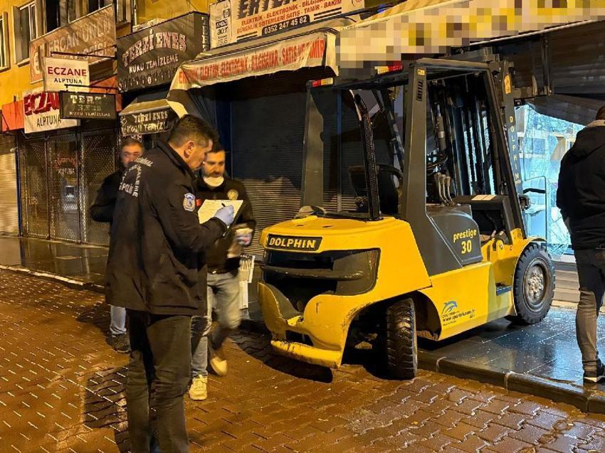 Forklifle kuyumcudan altınları çalıp eşekle kaçan sanığa 9 yıl 7 ay hapis cezası