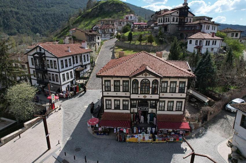 Taraklı'da sokaklar açık hava müzesi: Osmanlı'dan günümüze tanıklık eden miras