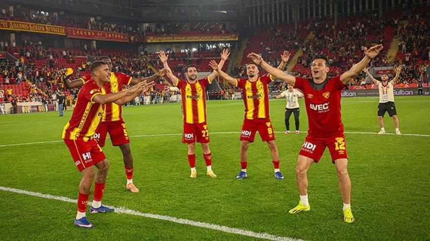 Göztepe'den muhteşem final! Avrupa kapısı Trabzonspor'un kupayı almasıyla açılacak