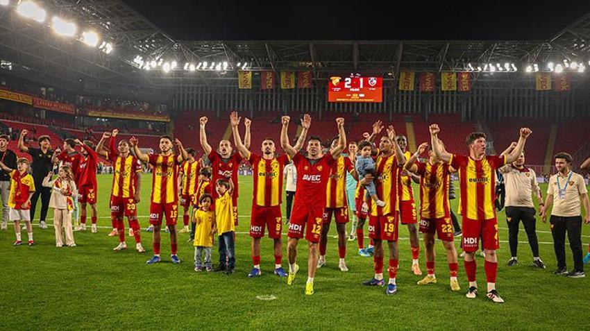 Göztepe'den muhteşem final! Avrupa kapısı Trabzonspor'un kupayı almasıyla açılacak