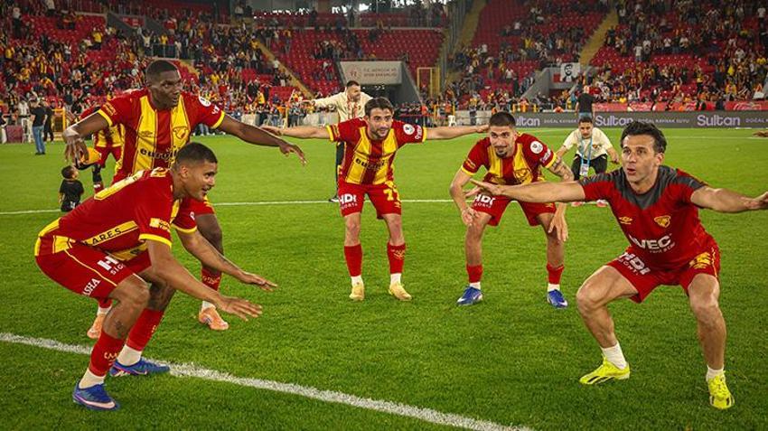 Göztepe'den muhteşem final! Avrupa kapısı Trabzonspor'un kupayı almasıyla açılacak