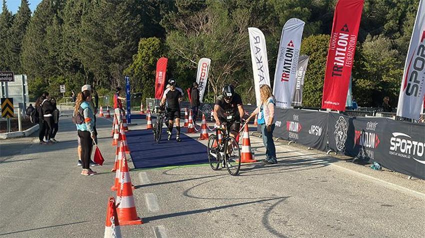 Eceabat'ta nefes kesen görüntüler! 200 Sporcu Tek bir hedef için yarışıyor