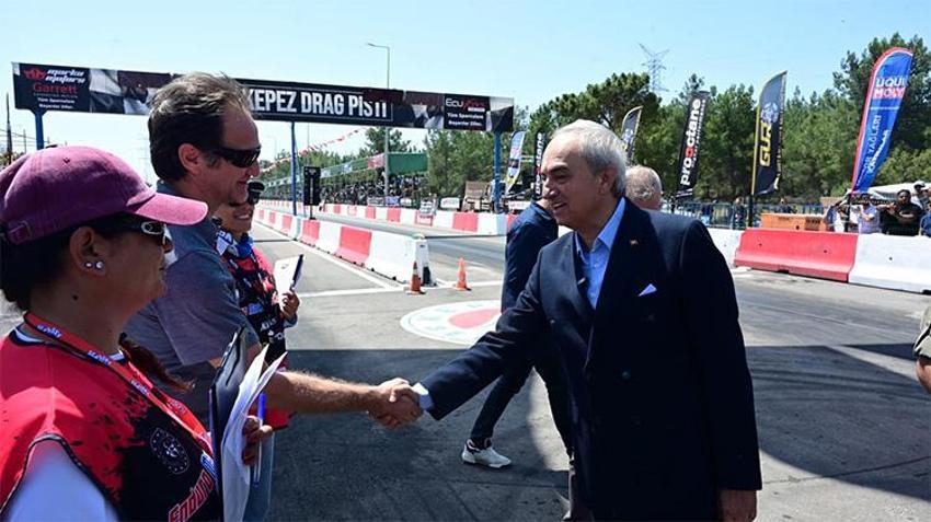 Kepez'de nefesler tutuldu! Saniyelerin yarıştığı MotoDrag heyecanı başladı