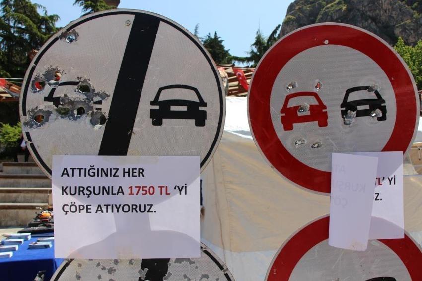 Amasya'da trafik levhalarından mesaj: Bedelleriyle birlikte açıklandı
