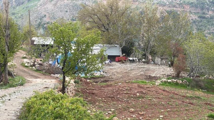Adıyaman'da depremin izleri siliniyor: Sarp kayalıklar üzerine inşa edilen köy evleri sahiplerine teslim edildi
