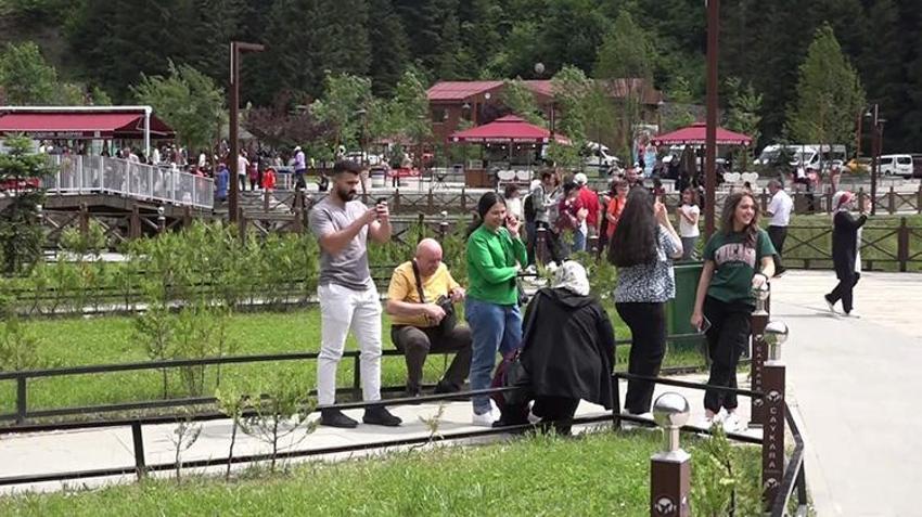 Karadeniz’de bayram bereketi! 9 günlük tatil rezervasyonları patlattı: Uzungöl ve Ayder’de doluluk yüzde 80’e ulaştı!