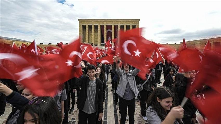 19 MAYIS TATİL Mİ? | 19 Mayıs’ta okullar, üniversiteler, kamu kurumları ve bankalar açık mı?