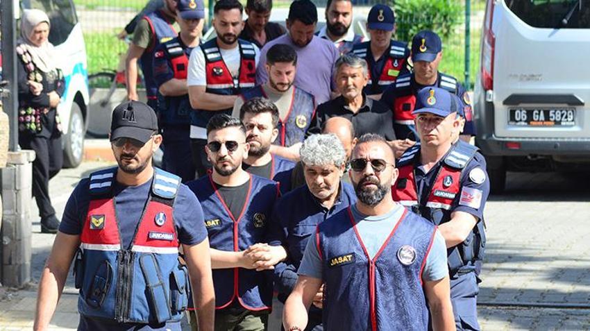 Aydın'da 14 yıl önceki dava ihbarla yeniden açıldı: Annesi, babası ve dayısı gözaltına alındı