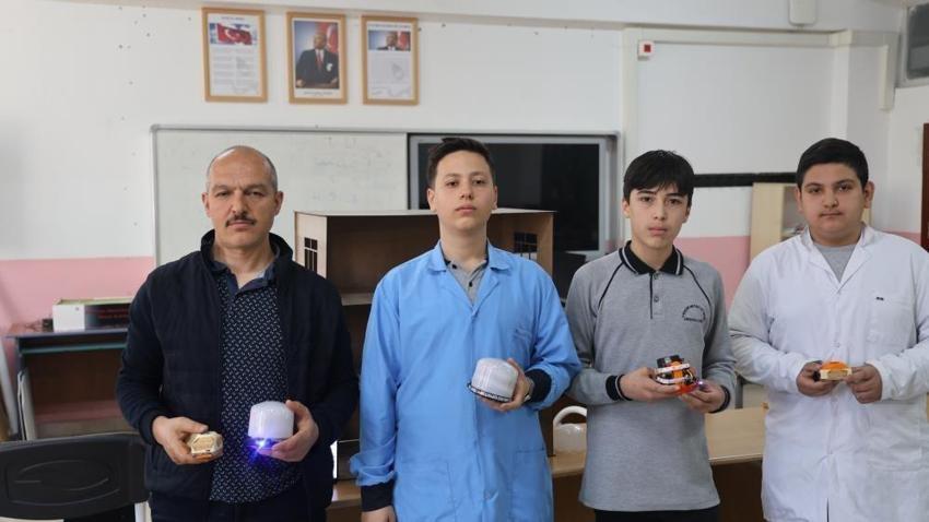 Kırşehir'de lise öğrenciler kablosuz sistem geliştirdi! Anında tepki veriyor, kesintisiz çalışıyor