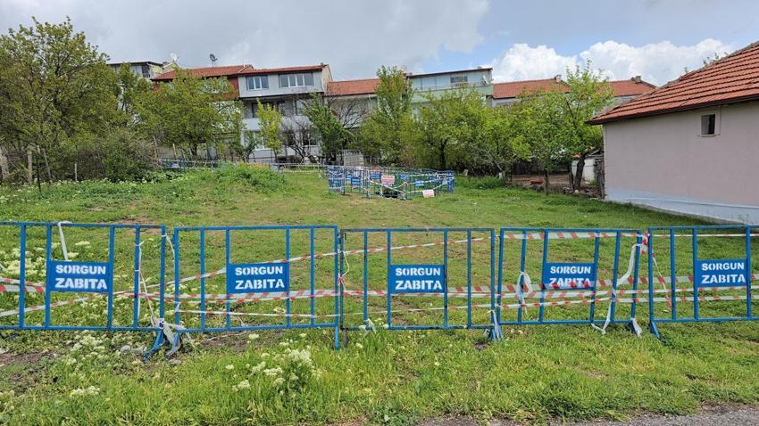 Sorgun'da evlerin arasında oluşan görüntü mahalleyi tedirgin etti