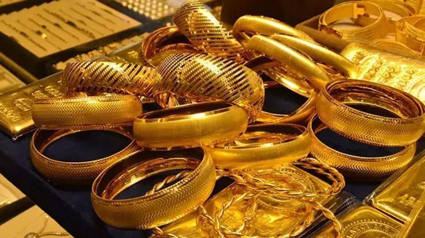 CANLI ALTIN FİYATLARI | 15 Mayıs 2026 çeyrek altın, yarım altın, tam altın ve gram altın fiyatı! Altın yönünü aşağıya verdi gidiyor