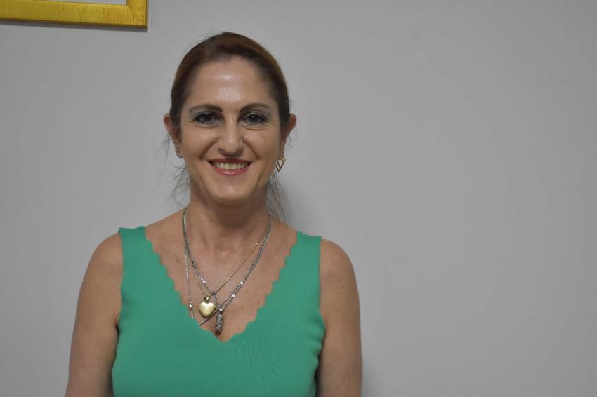İzmir'in gururu ortaokul öğrencisi Almanya'da birinci oldu! Kürsüde Türk bayrağını dalgalandırdı