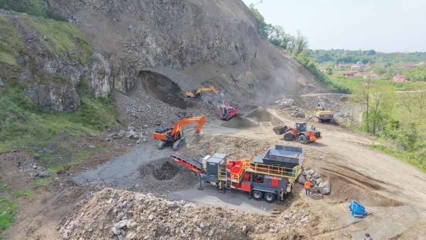 100 milyon yatırımla filoya katıldı! Samsun'da taş ocağında üretim başladı