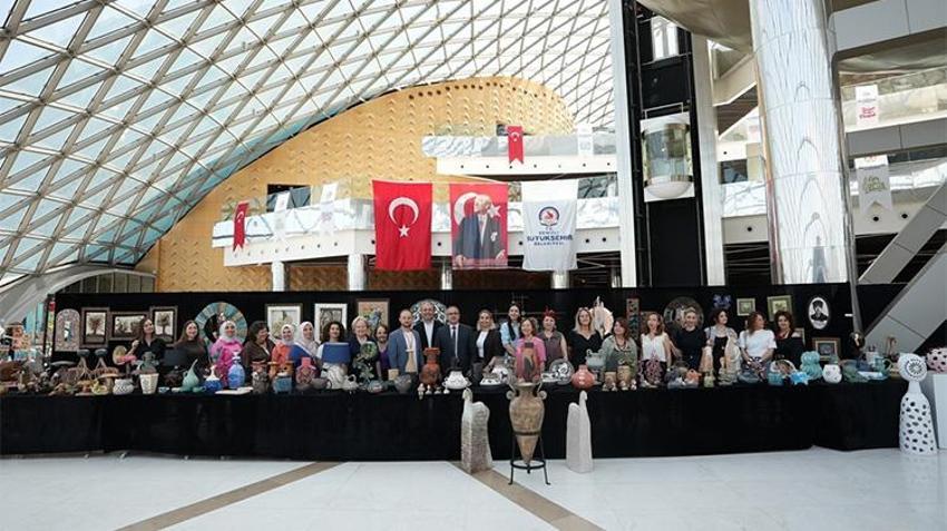 Hobi olarak başladı, sanat eserine dönüştü! Ev ekonomisine büyük katkı...