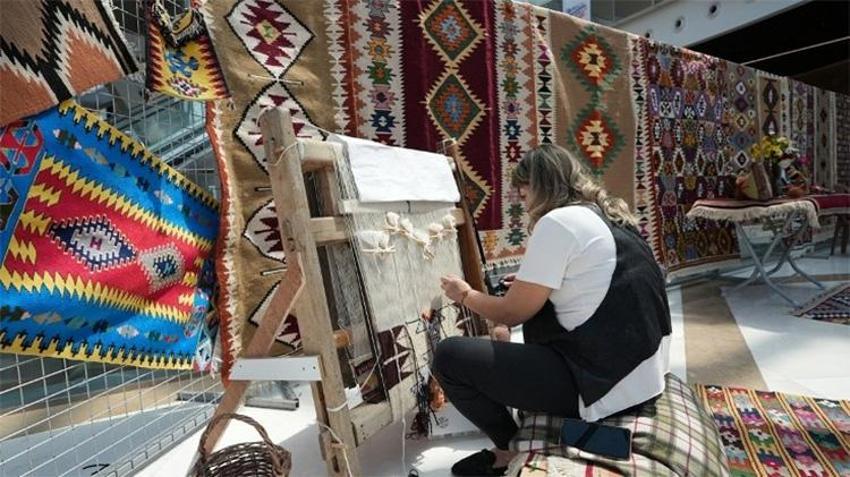 Hobi olarak başladı, sanat eserine dönüştü! Ev ekonomisine büyük katkı...
