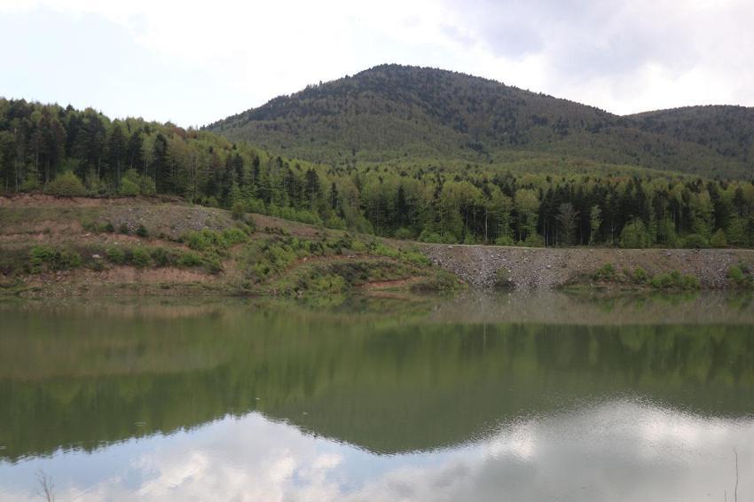 Sakarya'da 4 yıl sonra bir ilk yaşandı! Tam kapasite dolan Akçay Barajı, Sapanca Gölü'ne can oluyor