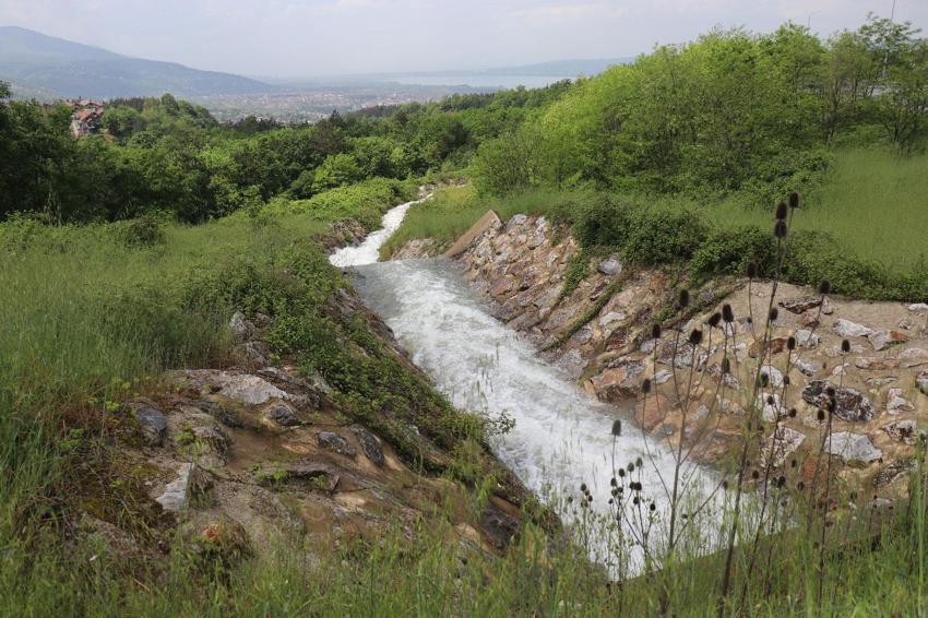 Sakarya'da 4 yıl sonra bir ilk yaşandı! Tam kapasite dolan Akçay Barajı, Sapanca Gölü'ne can oluyor