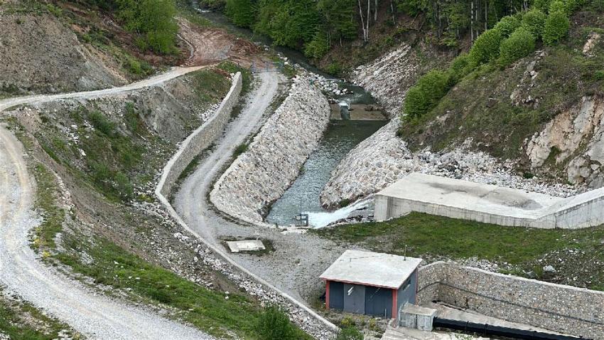 Sakarya'da 4 yıl sonra bir ilk yaşandı! Tam kapasite dolan Akçay Barajı, Sapanca Gölü'ne can oluyor