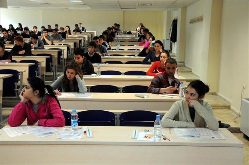 LGS sınavı saat kaçta? LGS kaçta başlıyor, kaçta bitiyor? LGS sınav saati ve oturum süreleri