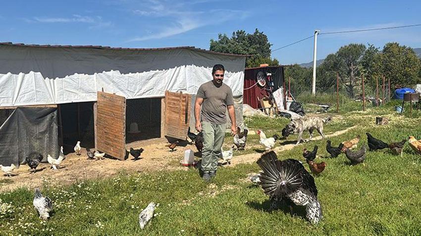 İzmir'i terk etti huzura kavuştu! Üreterek hayattan keyif alıyor