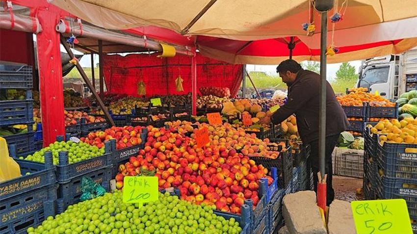 Sosyal medya onu konuşuyor! 4 liraya alıp 5 liraya satıyor, Gaziantepli manav ilk kez konuştu
