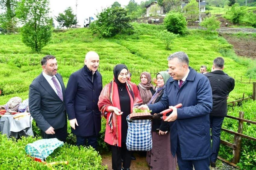 Karadeniz’de yeşil altın mesaisi başlıyor! Trabzon’da 2026 yaş çay sezonu dualarla açıldı: Hedef Gelecek Hafta Çarşamba