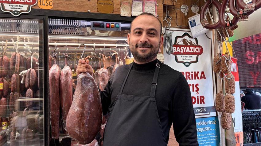 Kastamonu pastırmasını öven ünlü şefe Kayseri'den cevap geldi: Konu tartışmaya kapalı